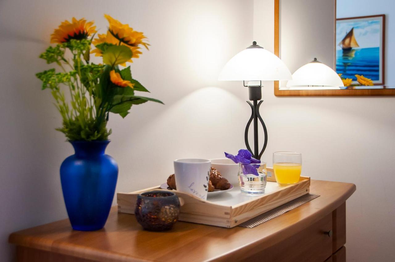 רוביני Apartment & Rooms Graciela מראה חיצוני תמונה